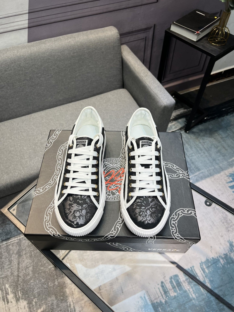 Givenchy Sneakers